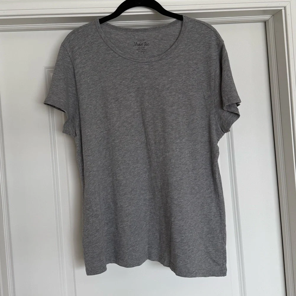 J. Crew Crewnck Gray Studio Tee | XL - Picture 2 of 4